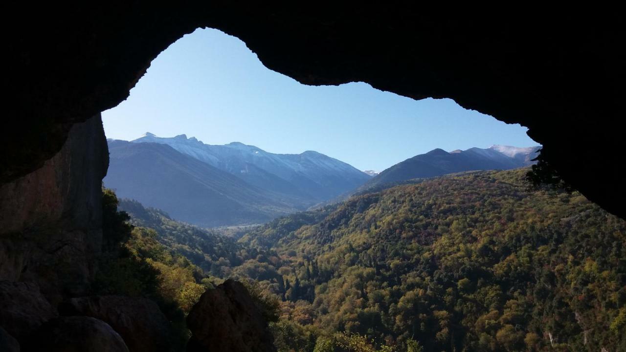 Stonehouse 2 Bedroom Chalet On Olympus Amazing View Pétra Exterior foto